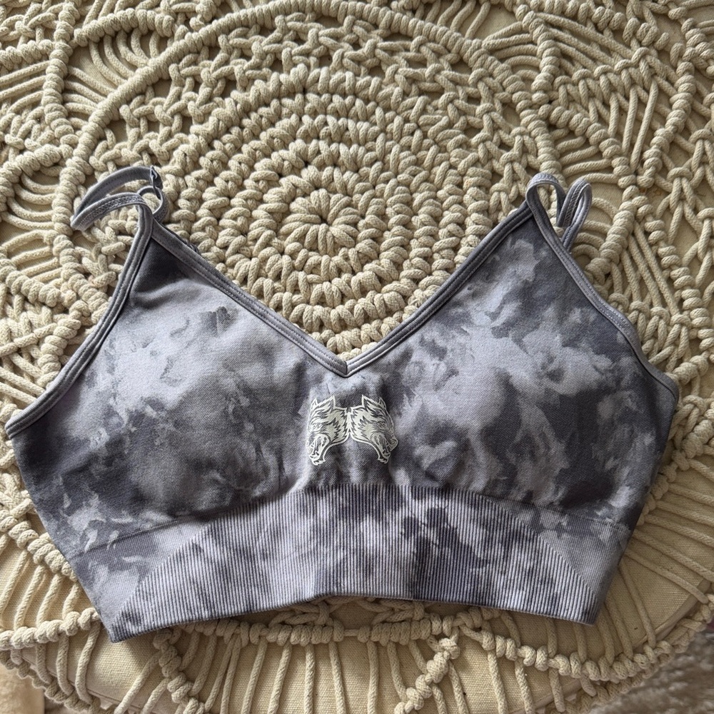 Darc Sport IYKYK Everson Seamless Sports Bra in Purple Ghost Clouds